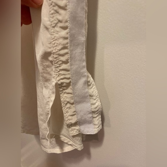 club Monaco cream silk tank. - Picture 4 of 7